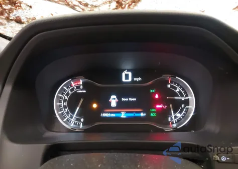 2017 Honda Pilot Elite z USA, uszkodzony, nr VIN 5FNYF6H02HB044183